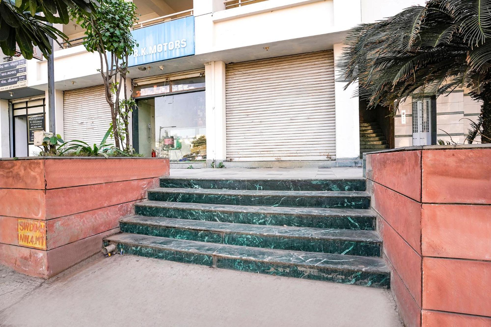 Fabhotel Galaxy I Αχμπανταμπάντ Εξωτερικό φωτογραφία
