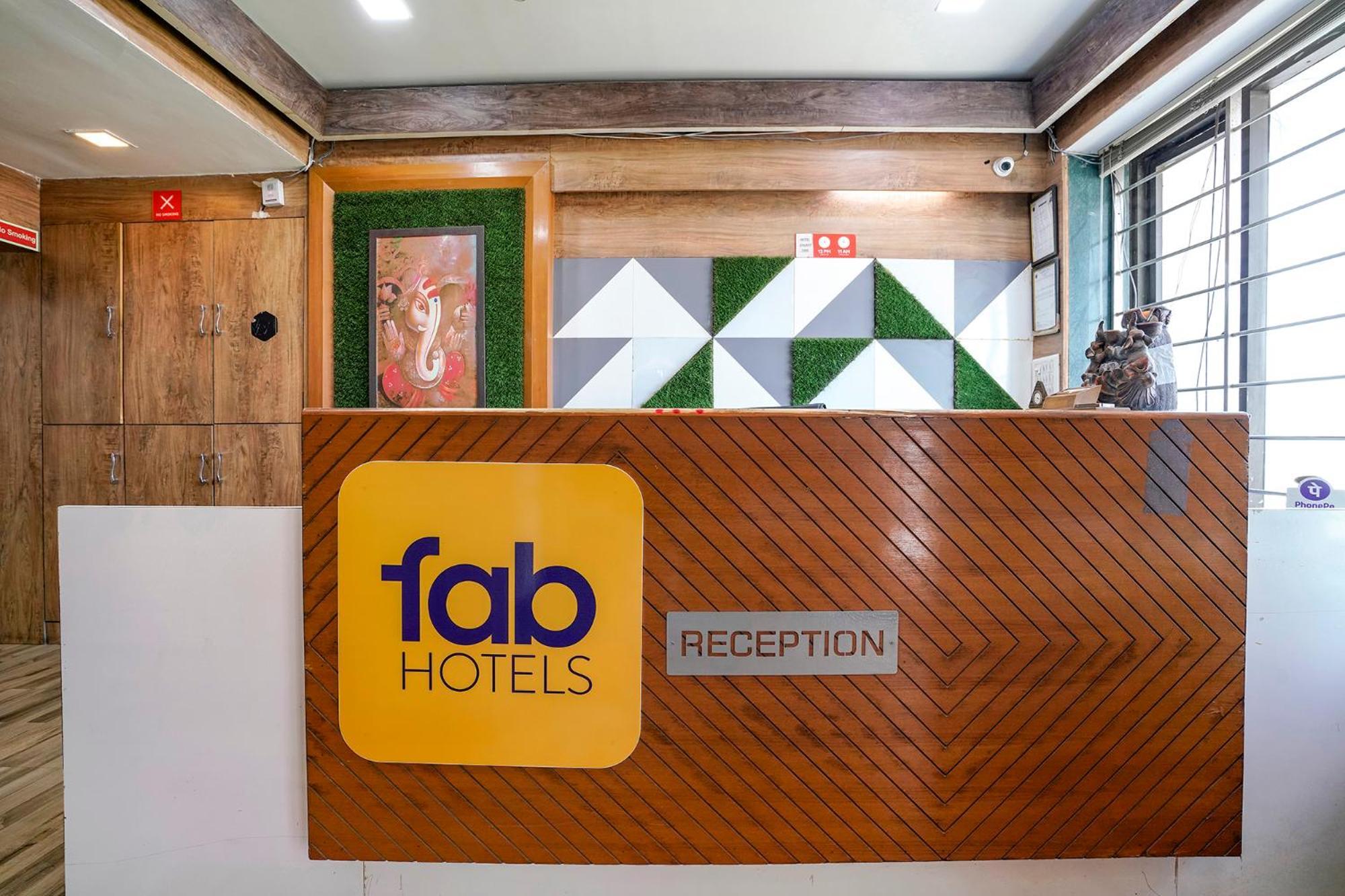 Fabhotel Galaxy I Αχμπανταμπάντ Εξωτερικό φωτογραφία