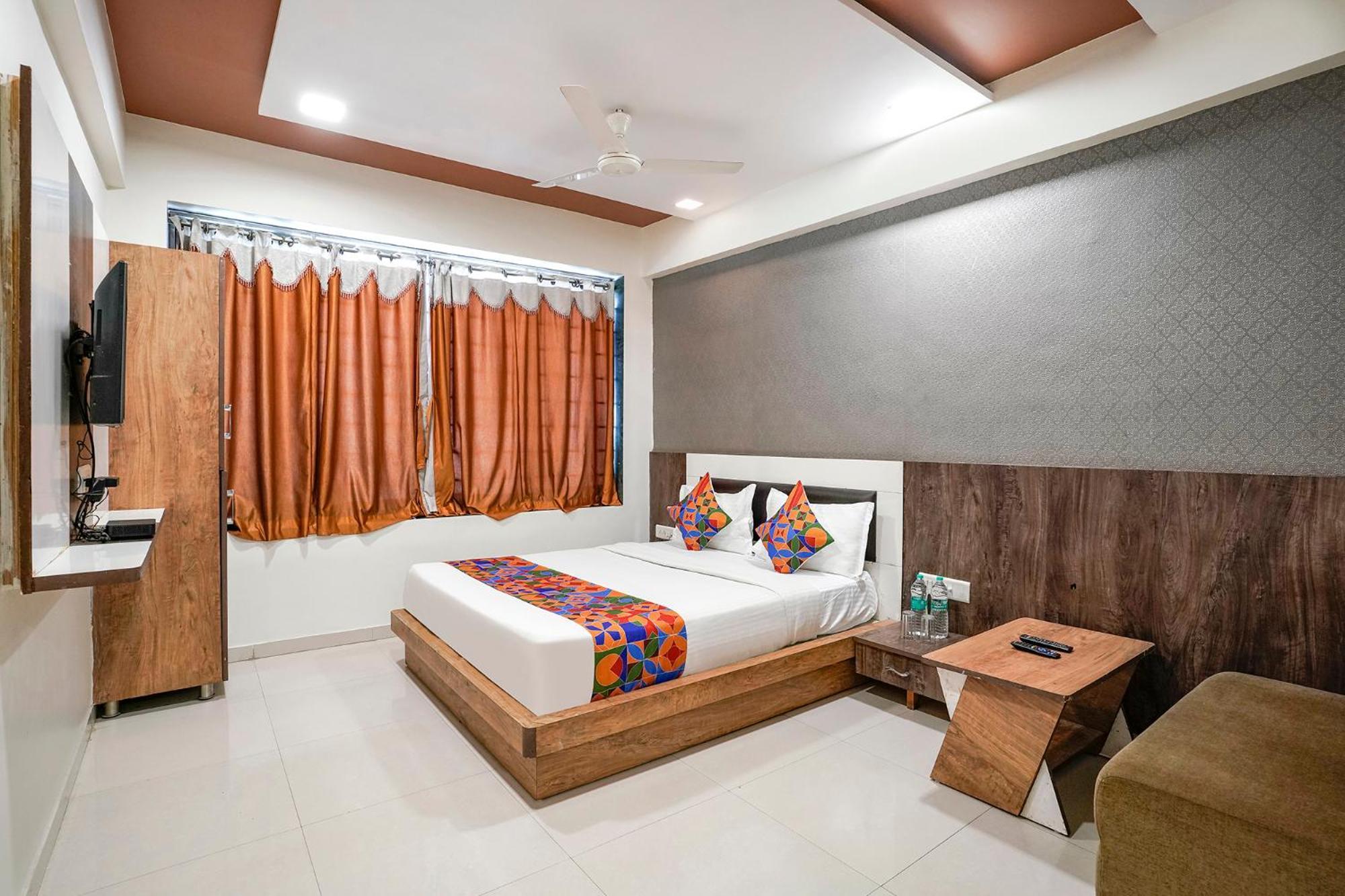 Fabhotel Galaxy I Αχμπανταμπάντ Εξωτερικό φωτογραφία